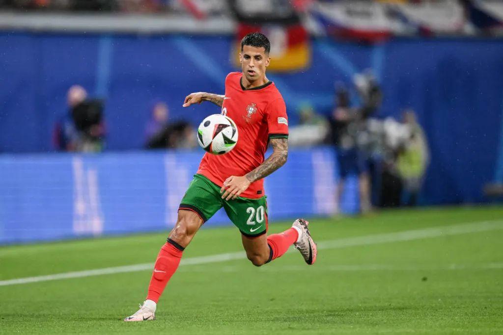 比起膝盖因 比起膝盖因